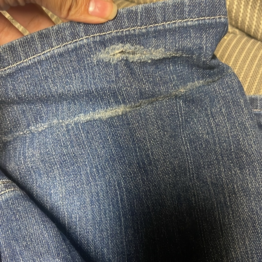 Must bundle: Jeans - Picture 5 of 5